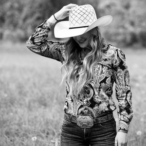 Meet your Posher, Abby